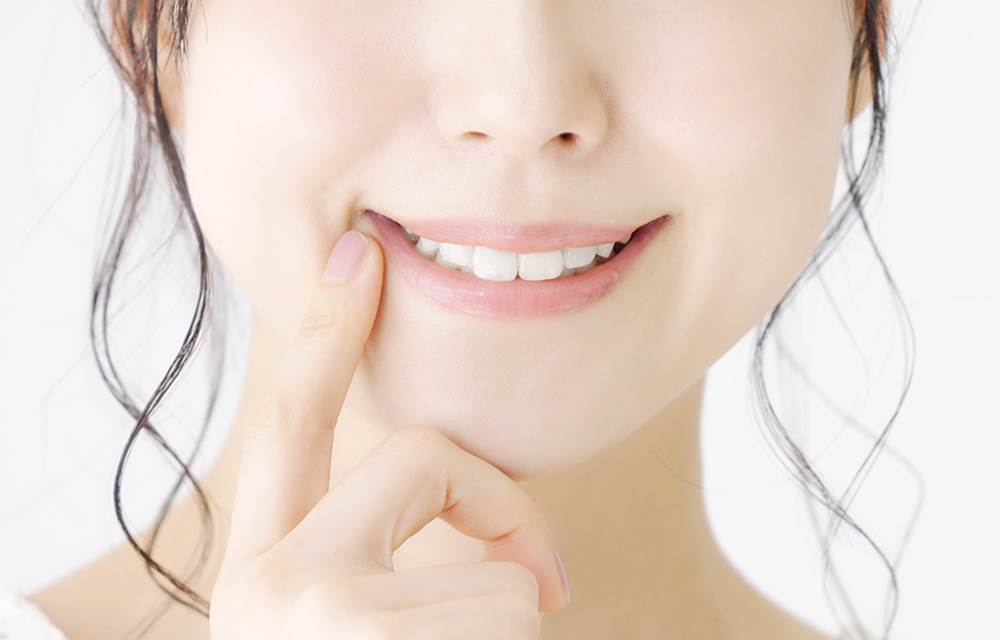 白い歯がその日のうちに。日帰りセラミック治療